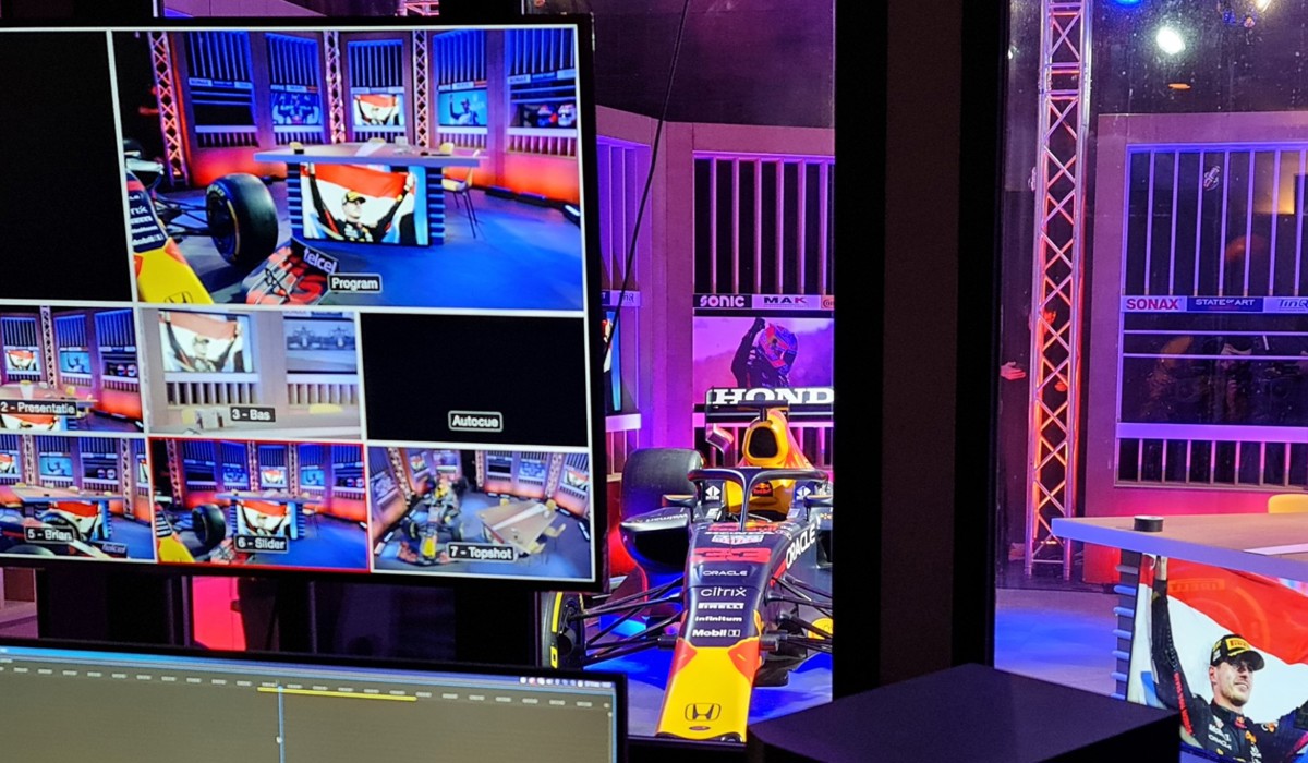 STUDIO 2